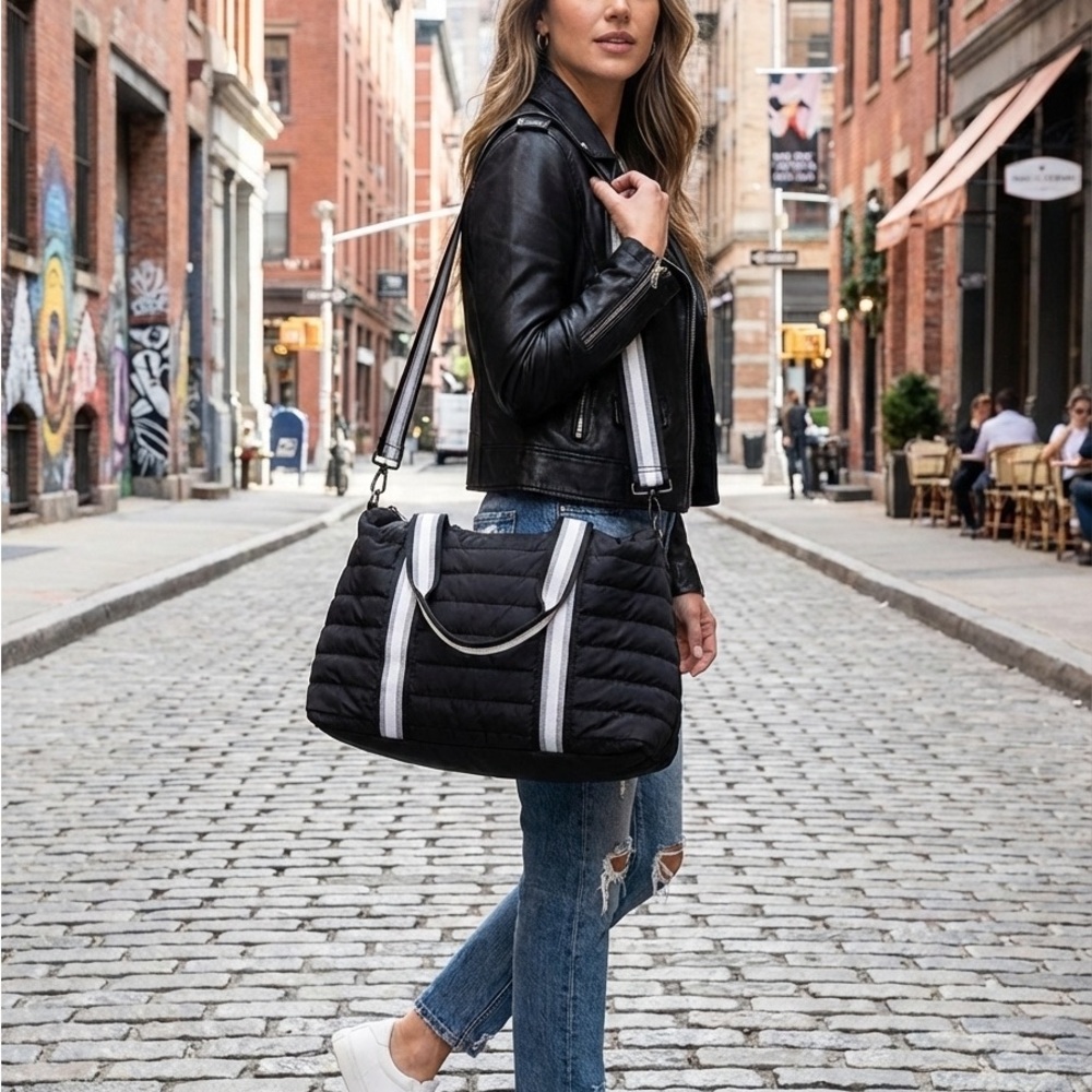 Urban Expressions Black and Gray Shoulder Bag